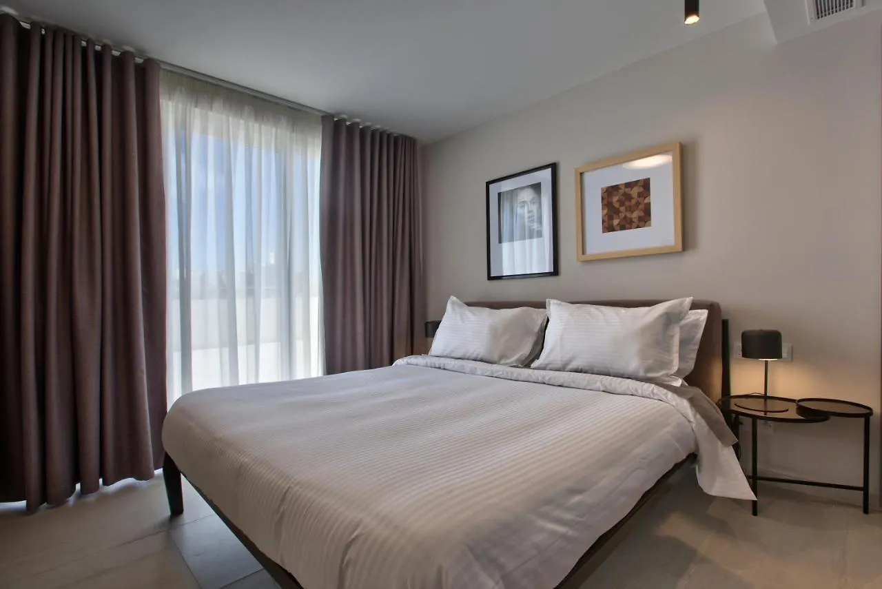 Sea Front Spacious Valletta Views Apartments Sliema Malta